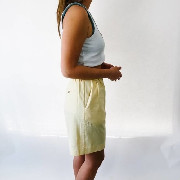 Vintage Yellow High Waisted Longline Shorts 4 - Picture 4 of 6